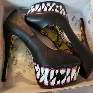 Iron Fist Timmy Chews Super Platform